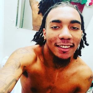 Meet your Posher, Elijah